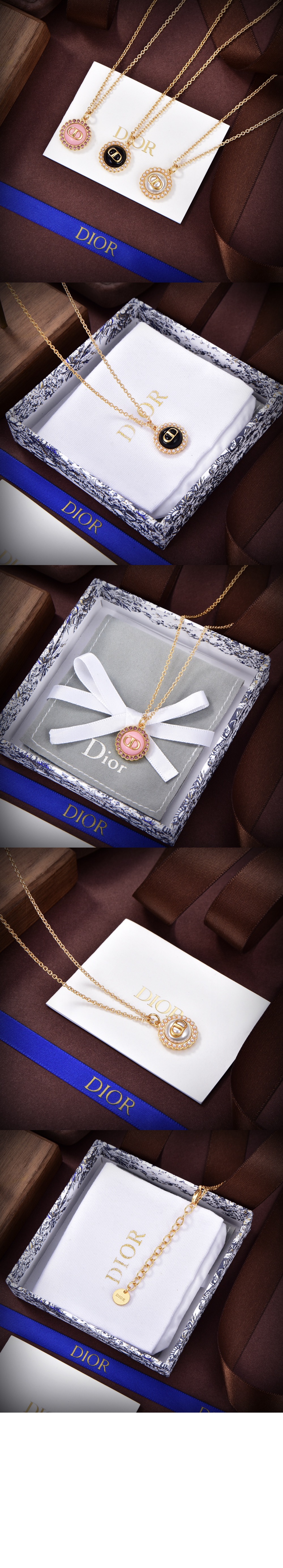 Petit CD Baroque 목걸이 N2636 > 디올