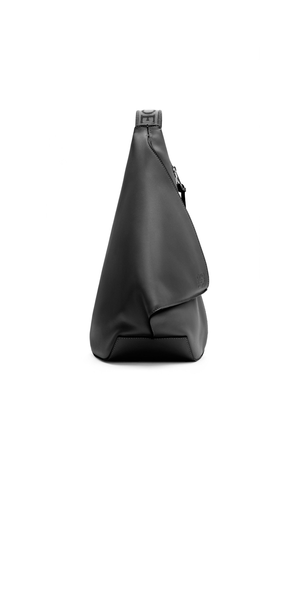 안톤 슬링 백 - 유연한 스무스 카프스킨 & 자카드 > Anton - 안톤