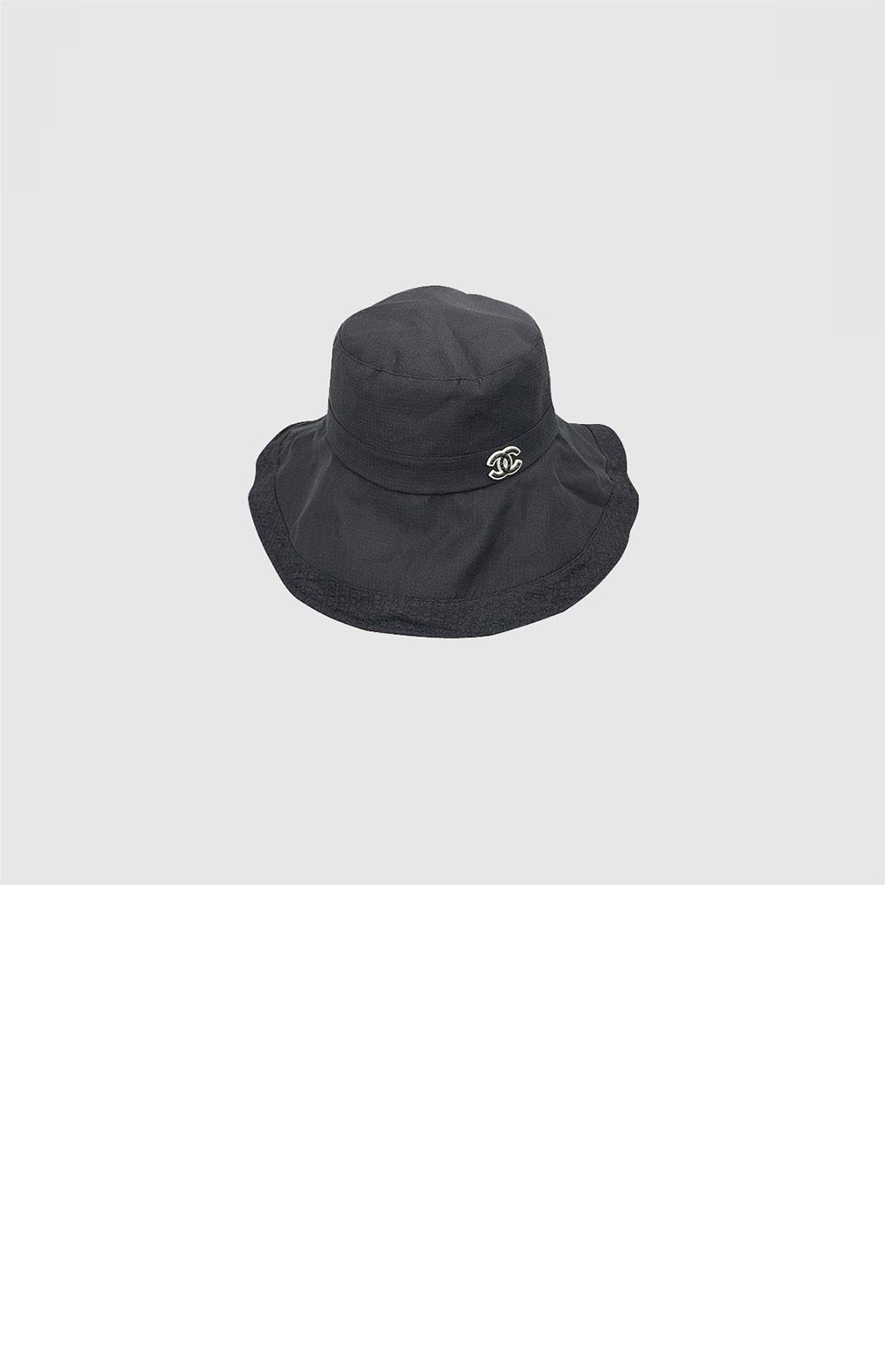 선캡 AA6348 > 샤넬