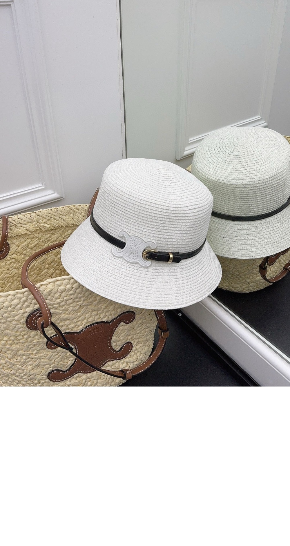 밀짚모자 버킷햇 2A66T1 > 셀린느