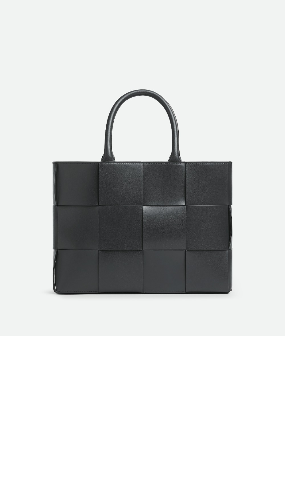 스트랩을 갖춘 스몰 아르코 토트백 766954 > Arco - 아르코