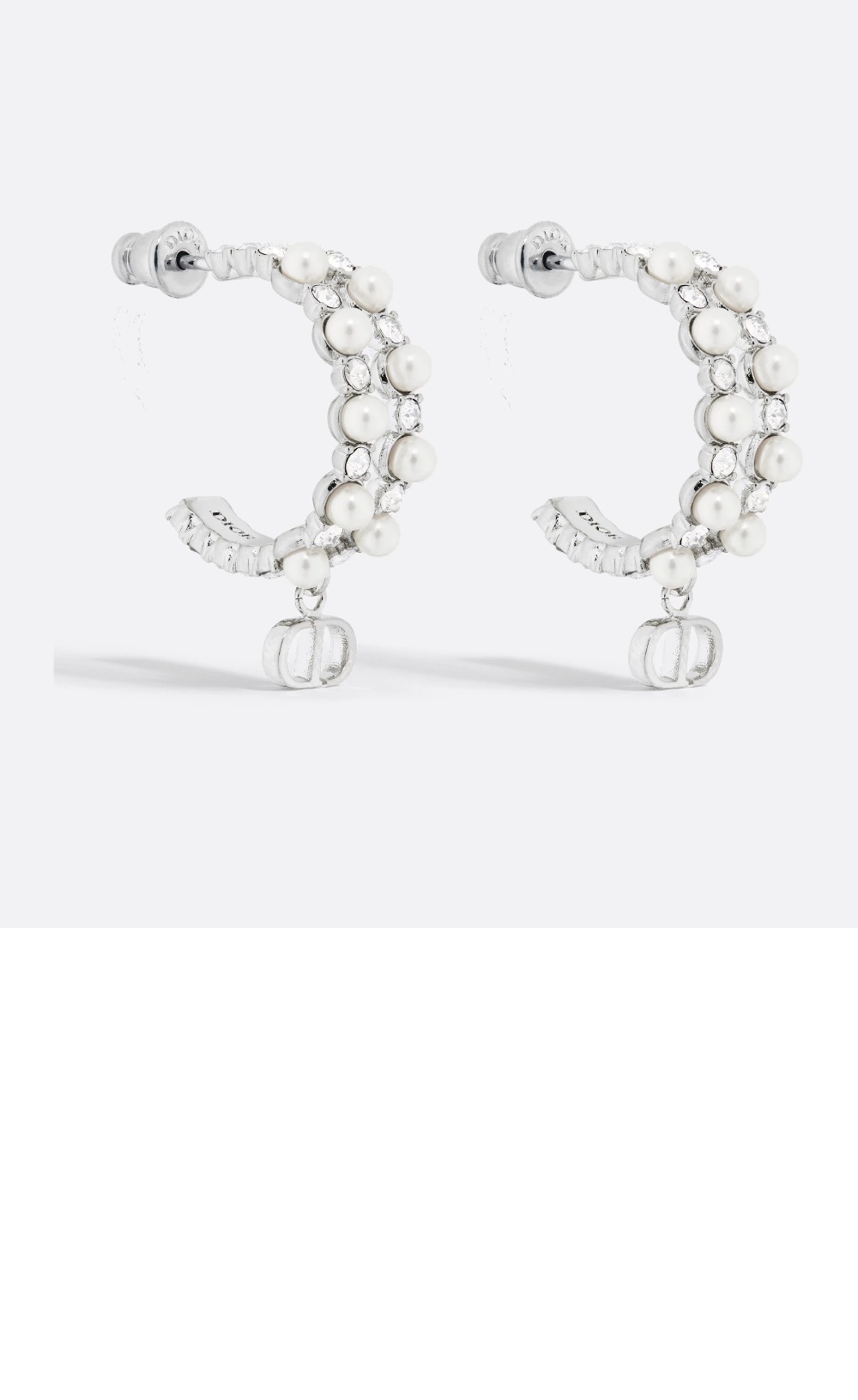 Petit CD Treasure 귀걸이 E3285 > 디올