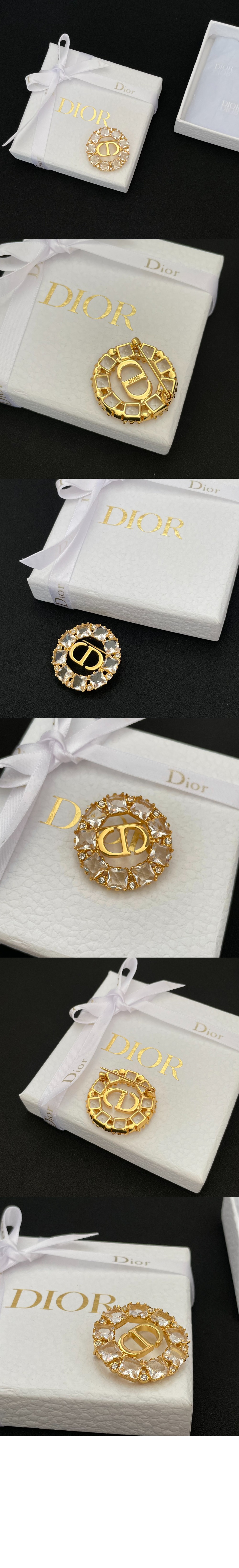Petit CD 브로치 V0934 > 디올