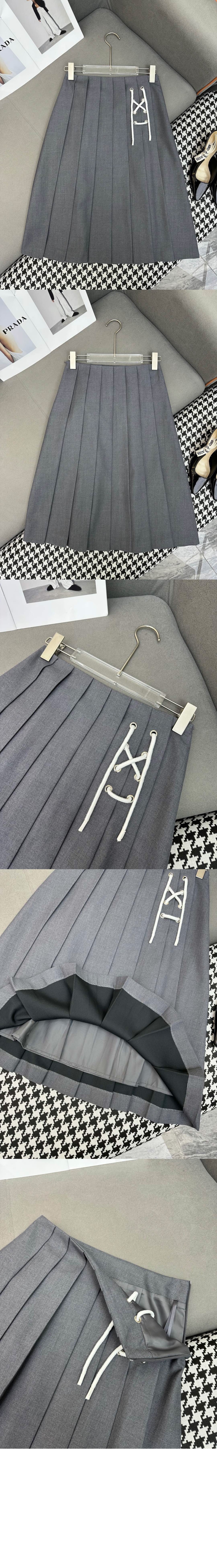 플리츠 개버딘 미디스커트 > 프라다