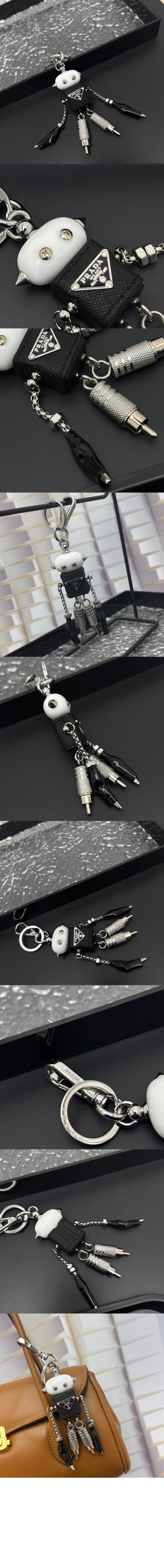 Robot 사피아노 가죽 백 참 2TR101 > 프라다