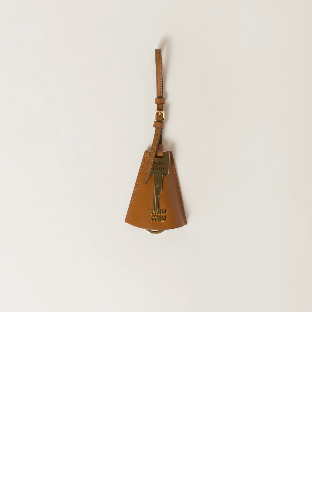 가죽 트릭 5TL514 > 미우미우