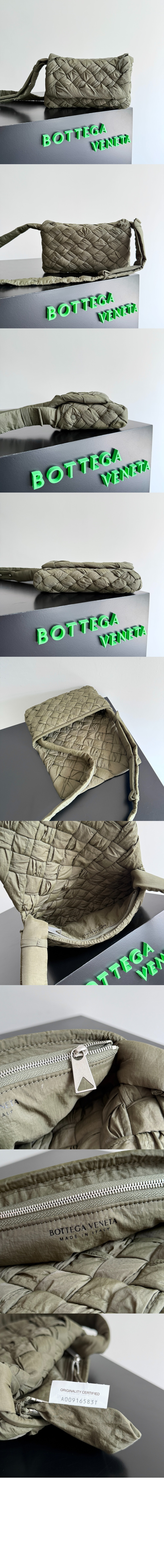 스몰 럼플 메신저백 795498 > Etc - 기타제품