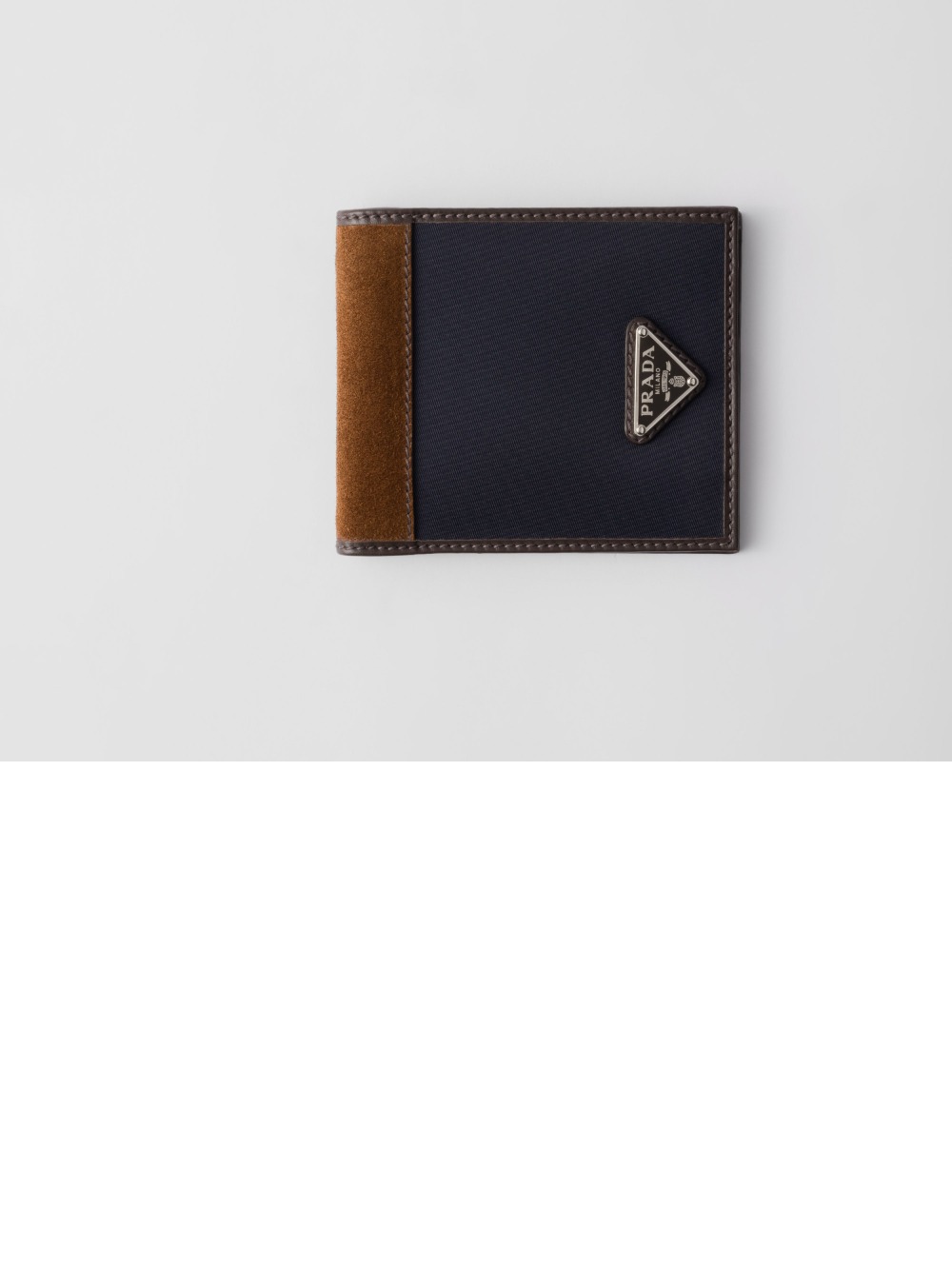 리나일론 및 가죽 지갑 2M0513 > Half Wallet - 반지갑