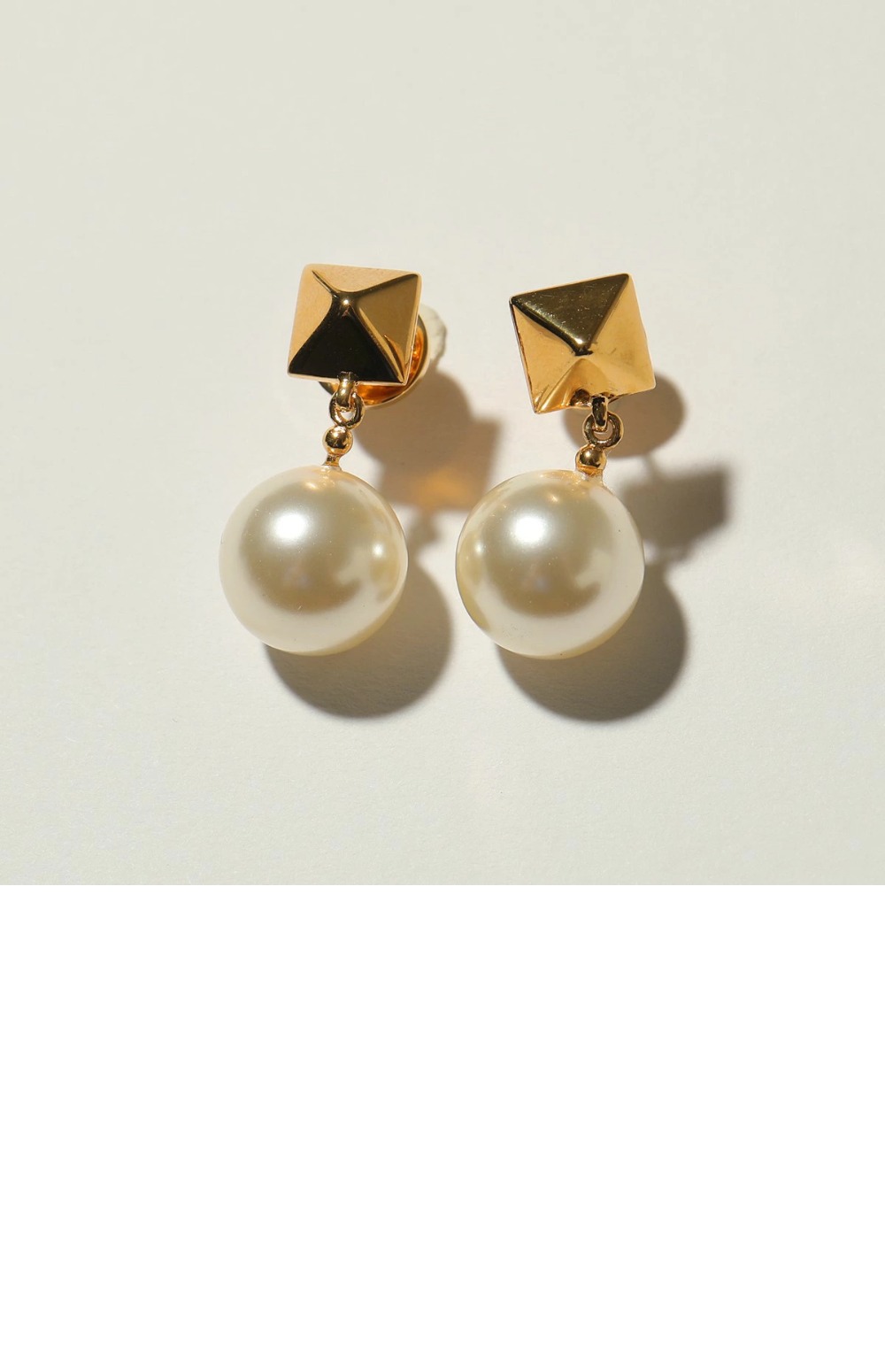 펄 이어링 > 발렌티노