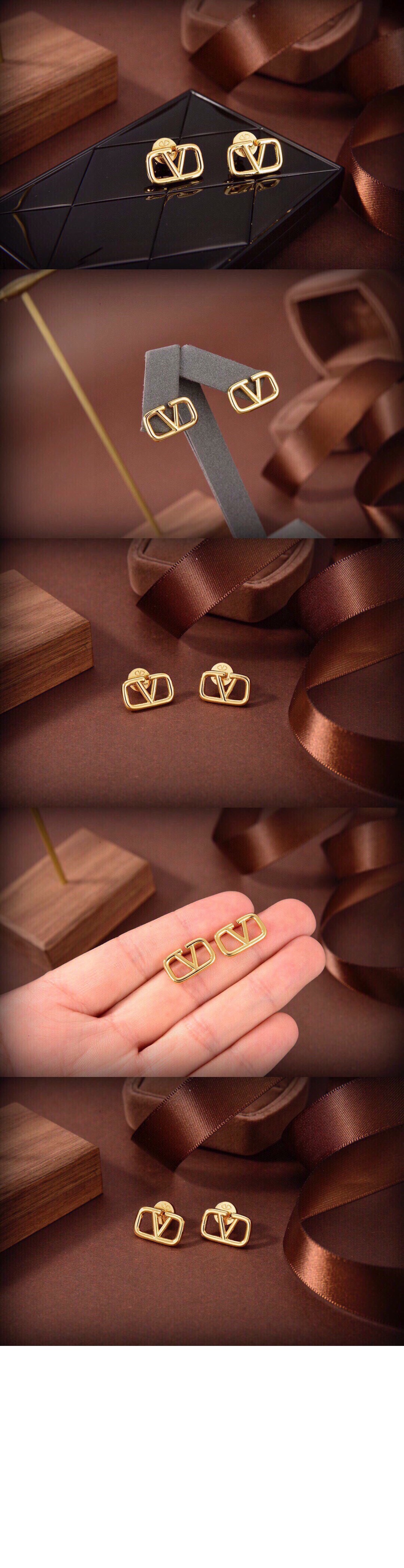 브이로고 시그니처 메탈 이어링 > 발렌티노