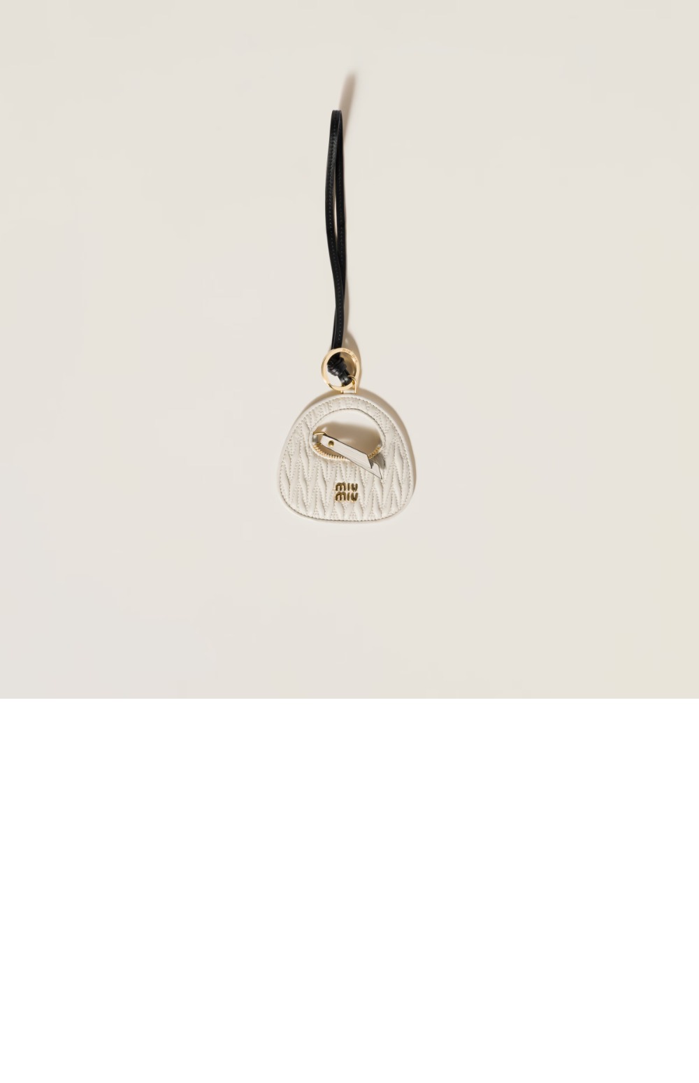 완더 가죽 트릭 5TL357 > 미우미우