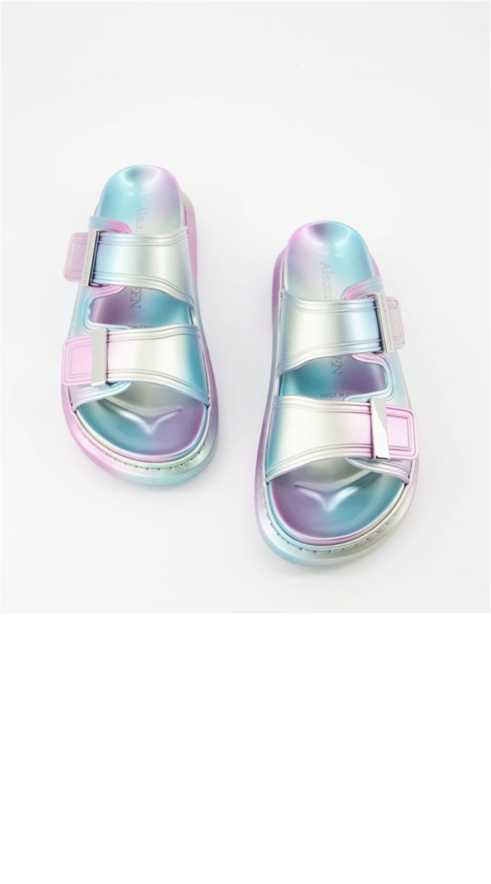 하이브리드 이리데슨트 버클 샌들 697095 > Etc - 기타제품