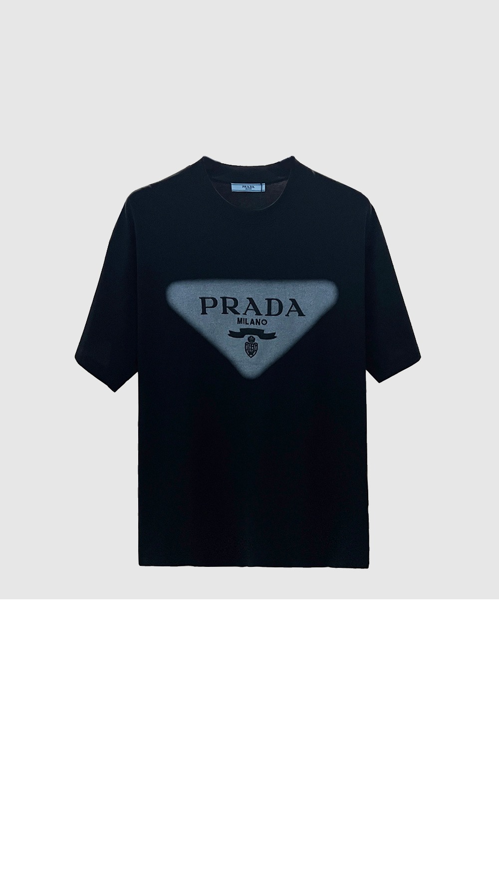 로고 프린트 반팔 > 프라다