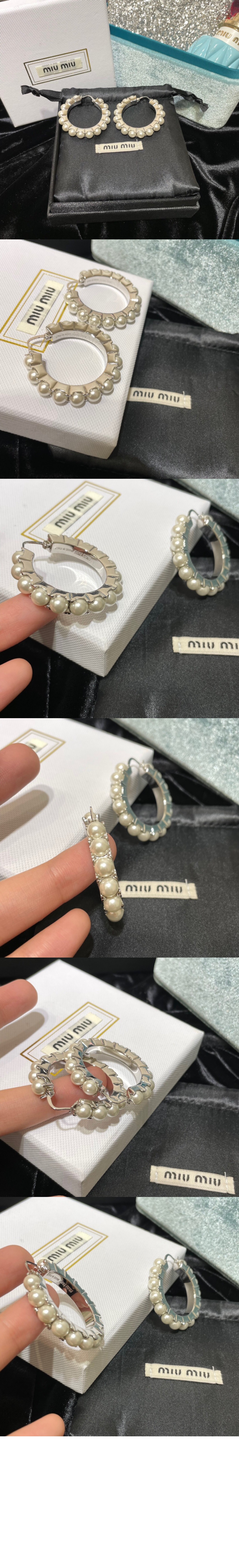 모조 진주 장식 귀걸이 5JO665 > 미우미우