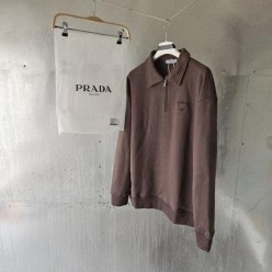 프** 트라이앵글 패치 스웨이트셔츠