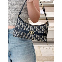 디* 고급 오블리크 30몽테인 미니 호보 숄더백