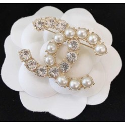 샤* CC 크리스탈 브로치