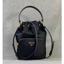 프** 포코노 버킷백