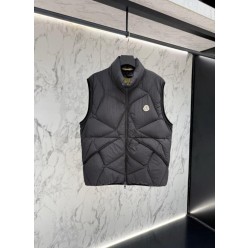 벤다벨 그래픽 퀼팅 다운 패딩 조끼 베스트(블랙)