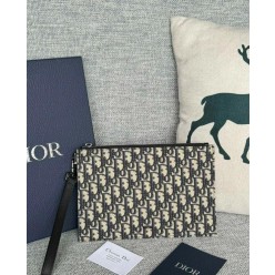 디* 오블리크 A5 파우치 클러치