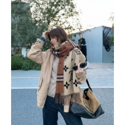 루* 얼티핏 모노그램 머플러