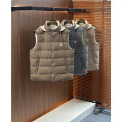 브*** 쿠치넬리 W2515 다운 베스트