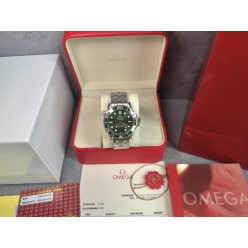 오** 씨마스터 다이버 300M 42mm 그린