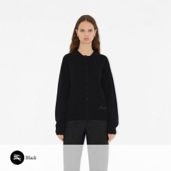 버** 레터링 자수 라운드 가디건 (여성)