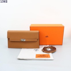 에*** 켈리 클래식 투 고 장지갑