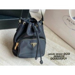 프** 듀엣 리나일론 버킷백 1BH038