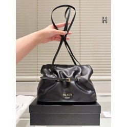 프** 다다 스몰 나파 가죽백 1BG586