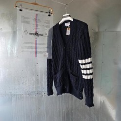 톰* 사선완장 아란케이블 가디건