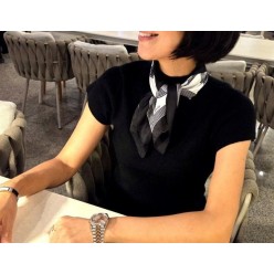 에*** 실크 샹달까레 스카프