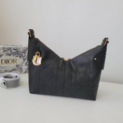 디* 보야지 미디엄 백