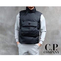 C* 컴퍼니 렌즈 고어텍스 패딩 조끼