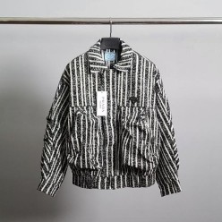 프** 구스다운 로고와펜 지브라 패딩 점퍼