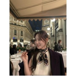 루* 모노그램 로고 스카프