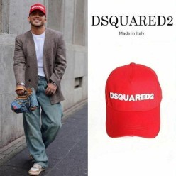 디**** 레터링 볼캡