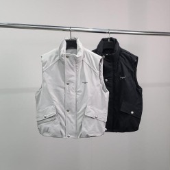 메* 마르지엘라 덕다운 엠보로고 패딩 조끼