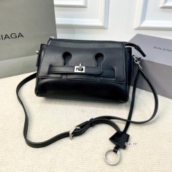 발**** 벨에어 메신저