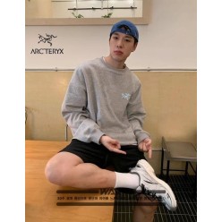 아**** 비비드 로고 디자인 밍크양기모 티셔츠