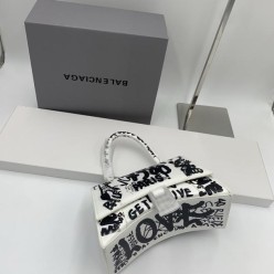 발**** 그래피티 아워글래스