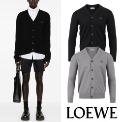 로** 신상 아나그램 자수 울 가디건