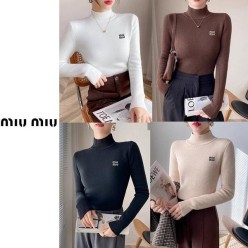 미*** 밍크 기모 반폴라니트