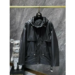 크* 크로스 스티치 바람막이