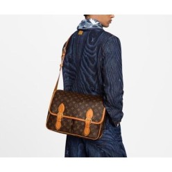 루* 고급 사첼 메신저백