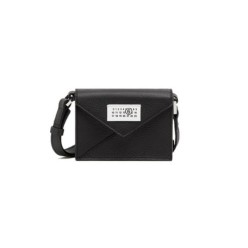 메* 마르지엘라 바디크로스