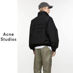 아** 스톡홀롬 자수블랙 자켓(수입)