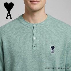 아* 블랙 스몰 자수패치 울 니트 460