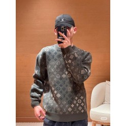 루* 모노그램 풀오버 니트 스웨터